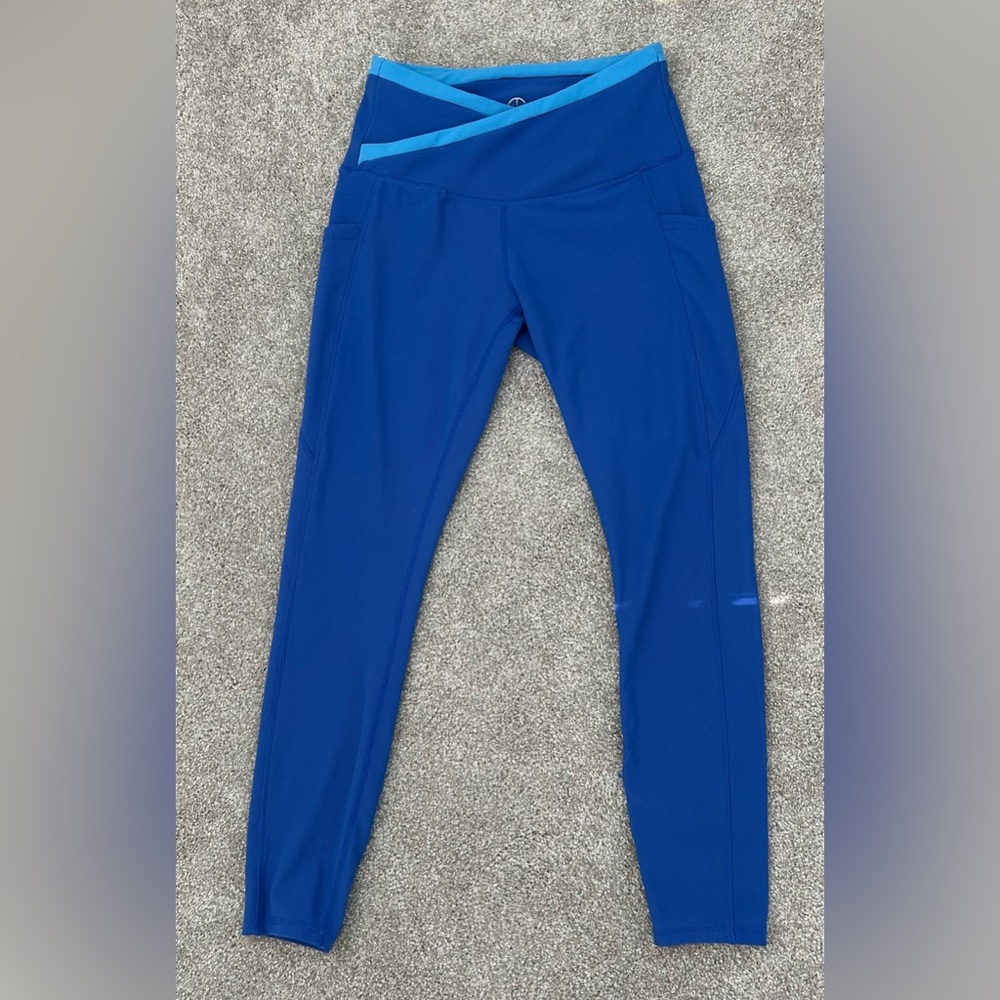 Move Theology Royal Blue Crossover Waist Leggings with Pockets | Size M